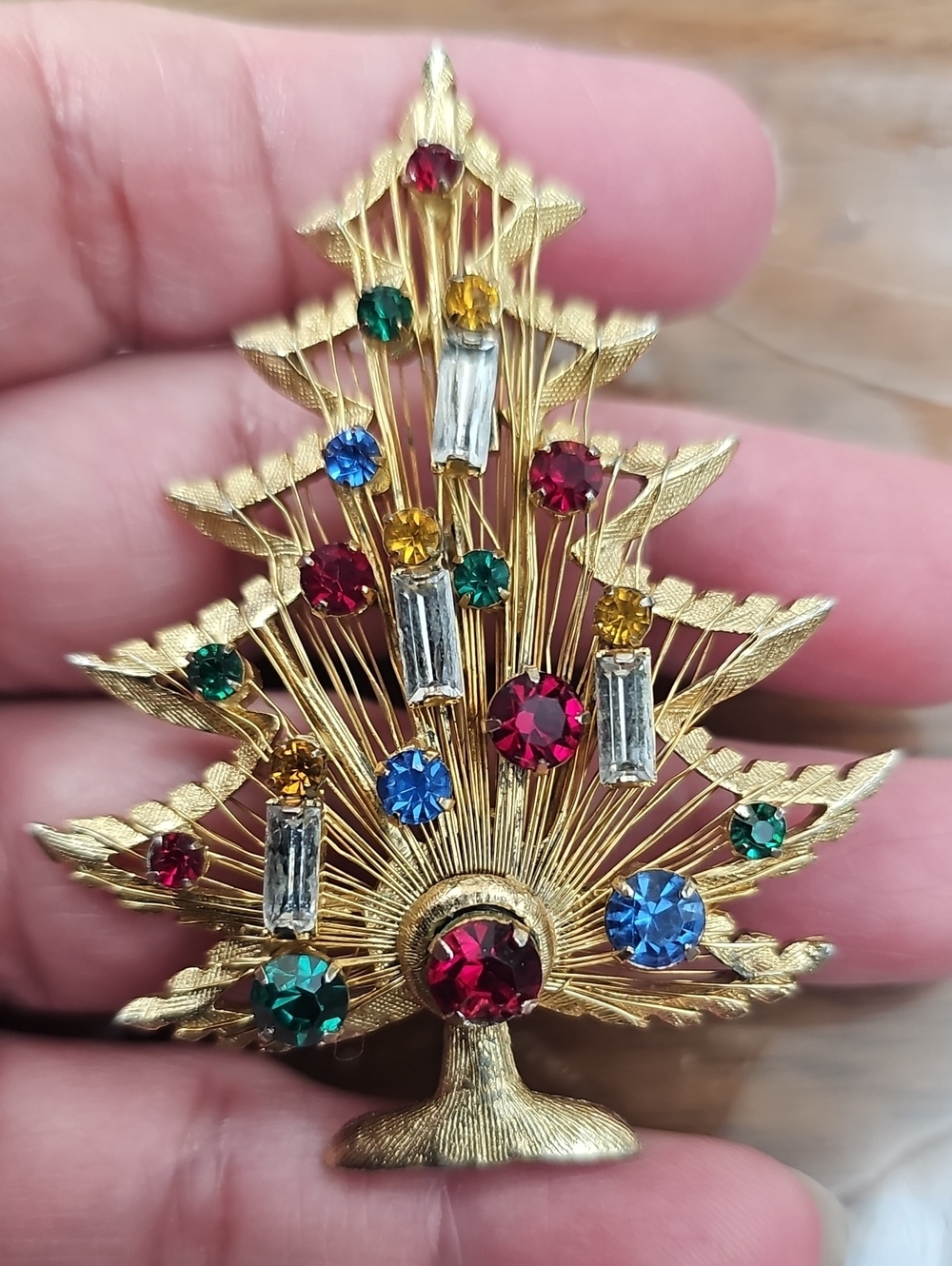 Vintage Signed BROOKS Rhinestone Christmas Tree Brooch Harp Spinneret Pin 1950s